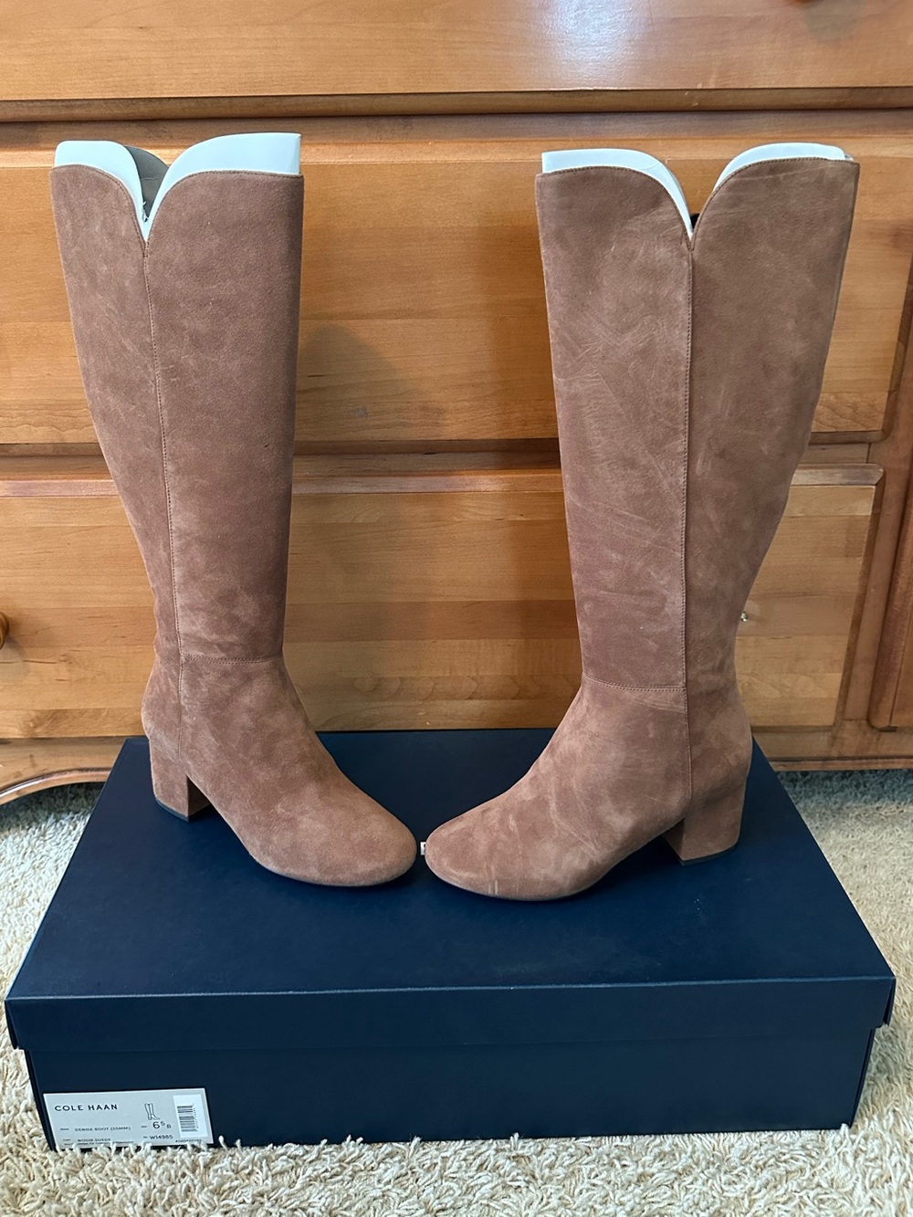 NIB COLE HAAN TAN SUEDE BLOCK HEEL BOOTS